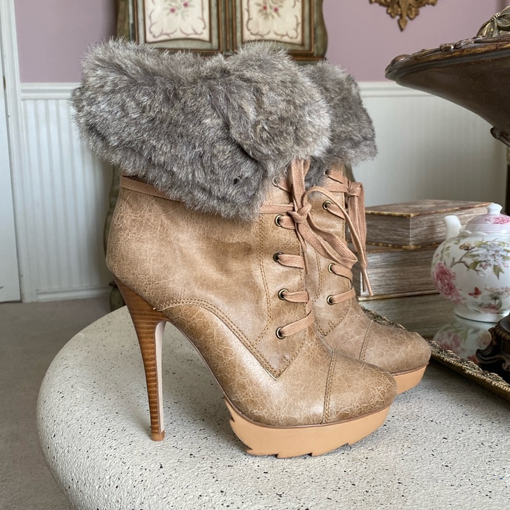 Bebe Platform Stiletto Construction Fur Boots. Size 8.